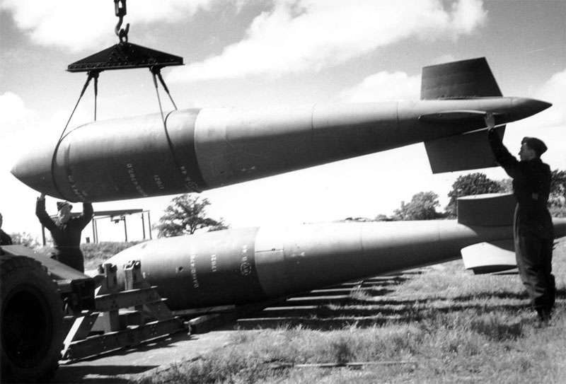 History of the 'Tallboy' – a 12,000lb WWII 'earthquake' bomb | UXO News