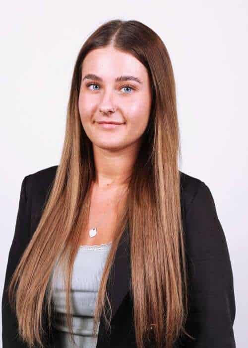 Head shot of Klara, Project Coordinator at 1st Line Defence