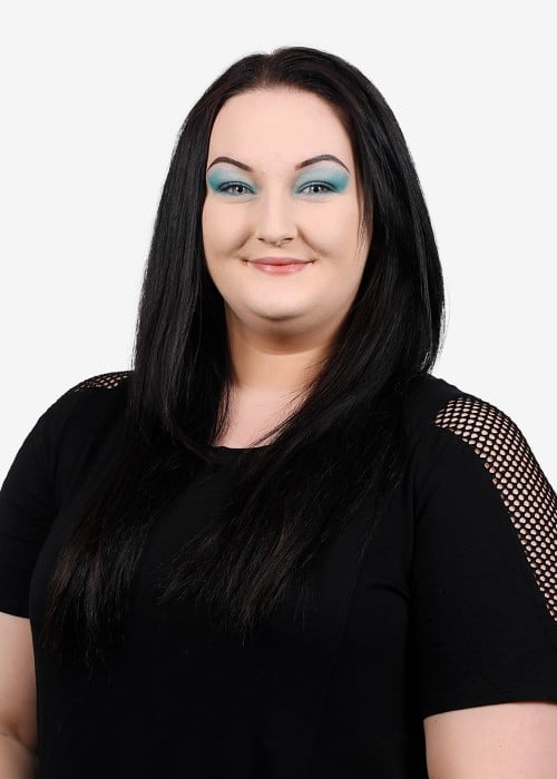 Headshot of Alicia, Project Consultant and Internal Training Specialist at 1st Line Defence