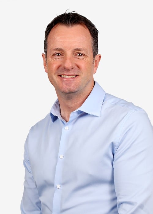 Headshot of Brett, Managing Director at 1st Line Defence