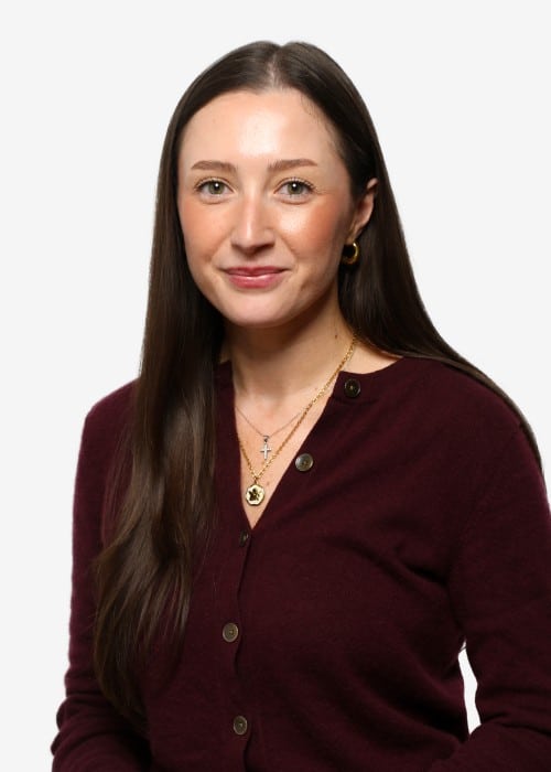 Headshot of Tyla, Project Consultant at 1st Line Defence